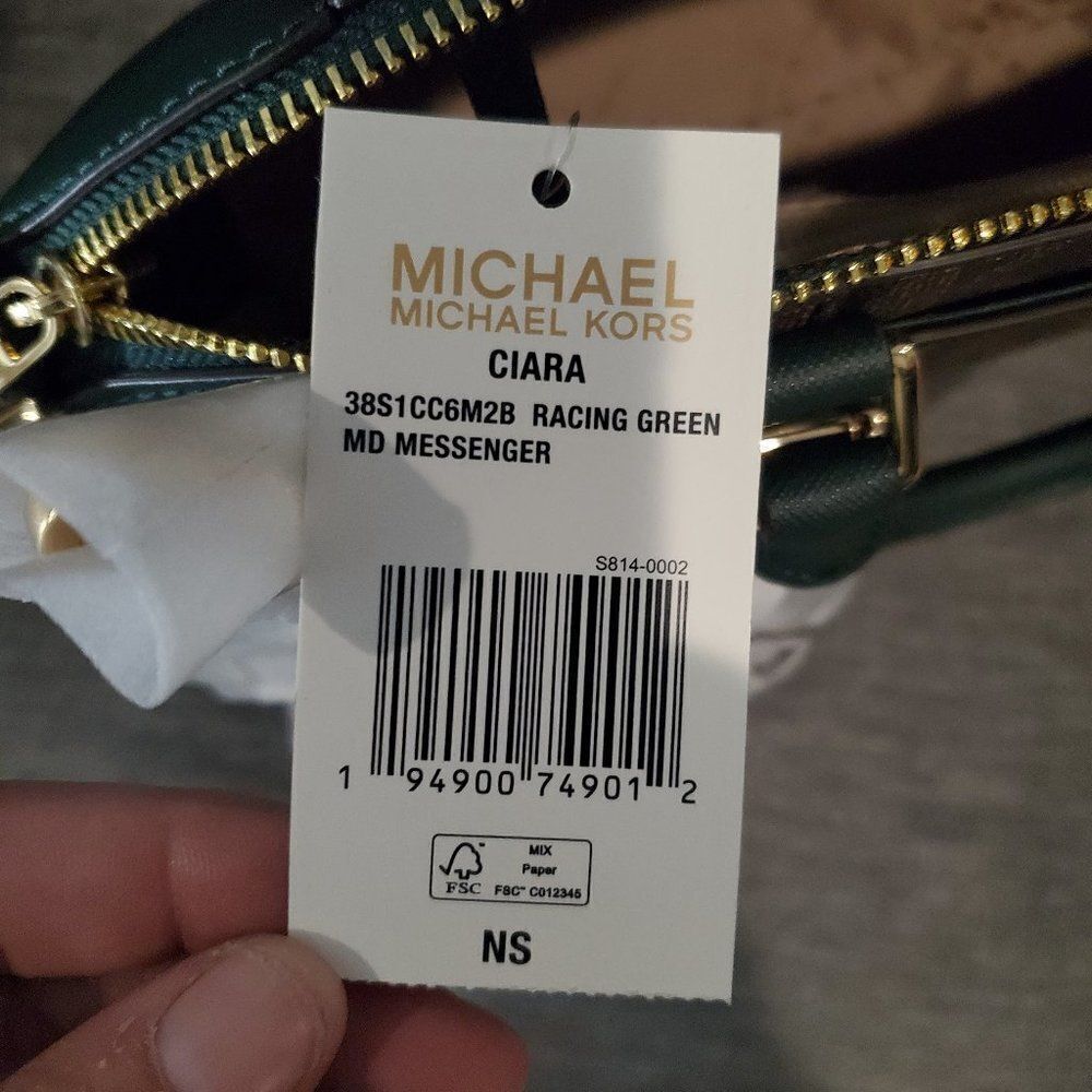 Michael Kors Women's Green Medium CIARA Messenger Top Zip Satchel Crossb… - Picture 6 of 16